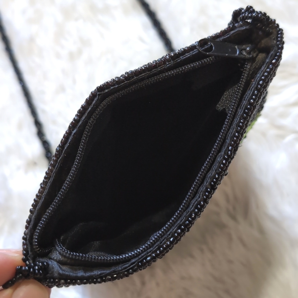 Y2K Vintage Black Beads & Gold Sequin Pineapple Cocktail Crossbody Bag - Picture 6 of 9